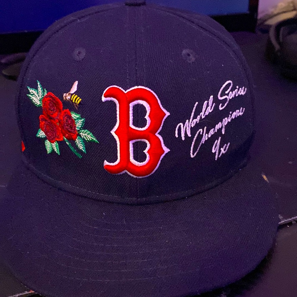 New era fitted hat